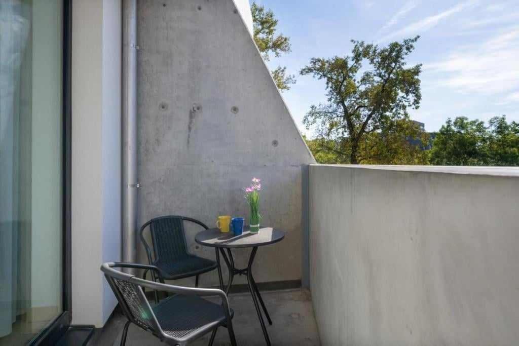 New, Stylish And Fully Equipped Near The Center Apartmán Vratislav
